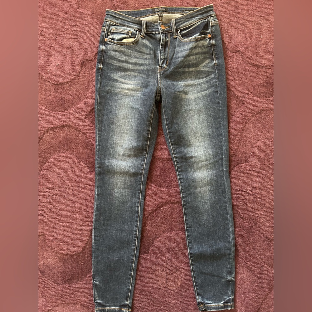 Judy Blue Mid Rise Skinny Jeans